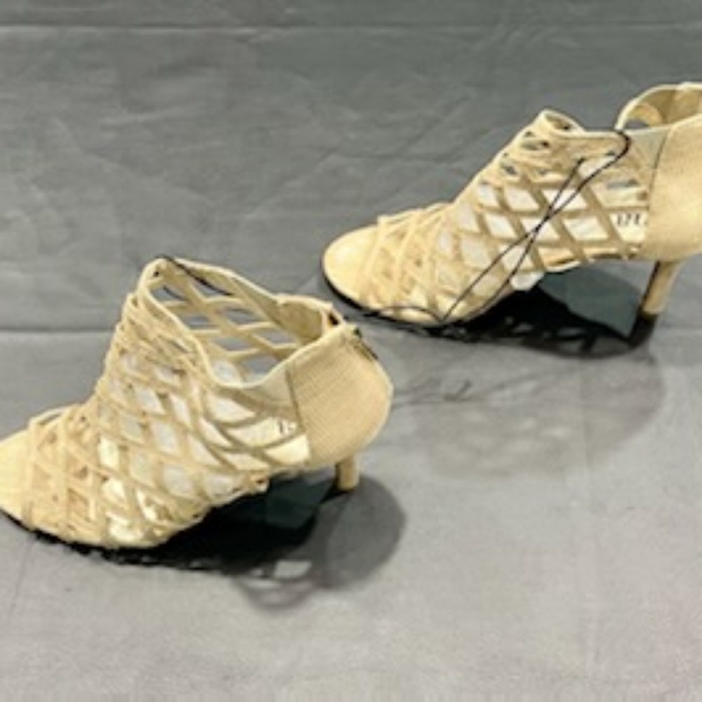 Women's A.N.A. ankle boots size 10.